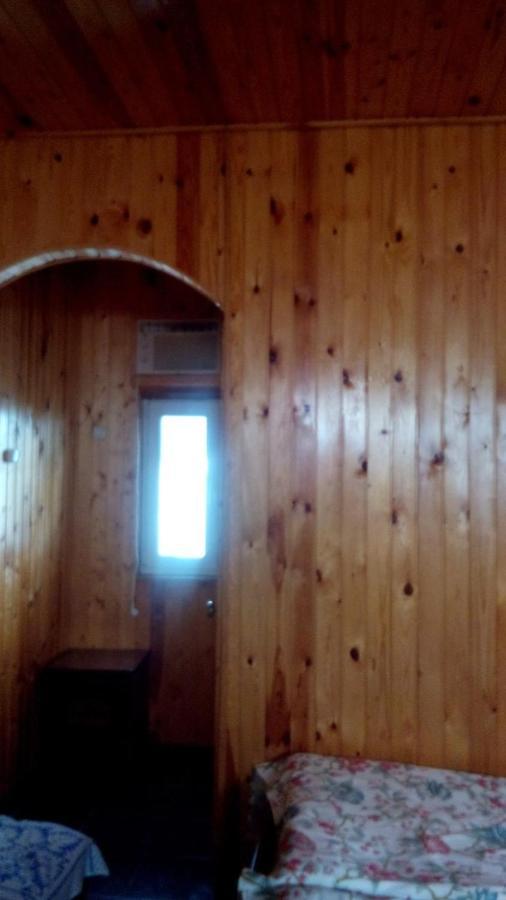 Guest House On Apskha Leona 12 加格拉 外观 照片